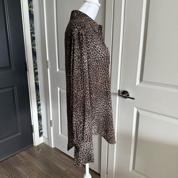 Frame The Standard Shirt Leopard Print Silk Button Down Blouse Size S - Picture 3 of 8